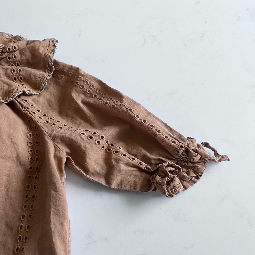Mar Mar girls brown embroidered eyelet blouse 6 months - Picture 6 of 8